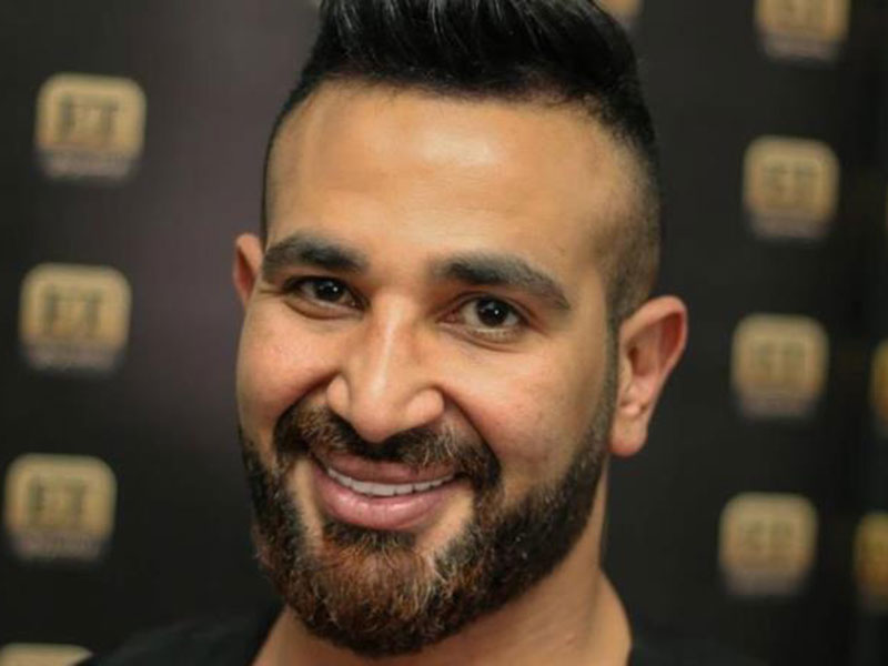 أحمد سعد ينشر وثيقة محرجة لسمية الخشاب!